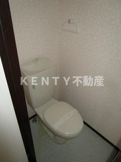 【トイレ】 | 吉沢ハイツ | 落ち着いた色調のトイレです
