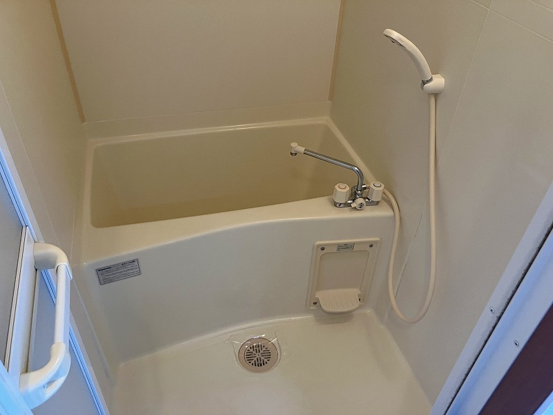 MiYo87天下茶屋の浴室