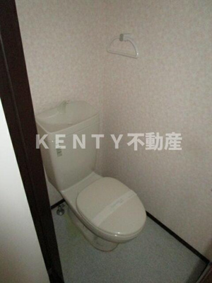 【トイレ】 | 吉沢ハイツ | 落ち着いた色調のトイレです