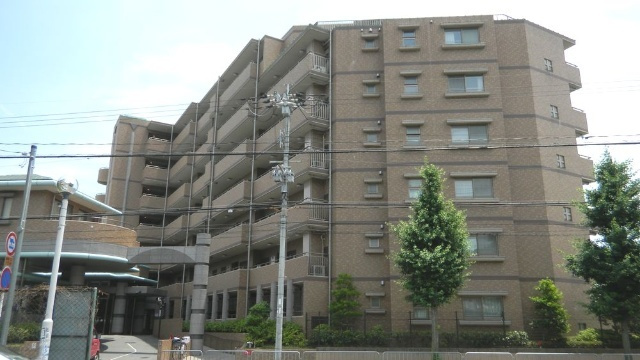 クレステージ桃山の外観