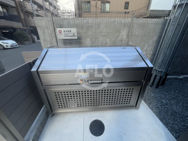 玉造Baseのその他共用部分|玉造Base　ゴミ置き場