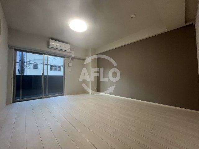 玉造Baseの居間・リビング|玉造Base　リビング