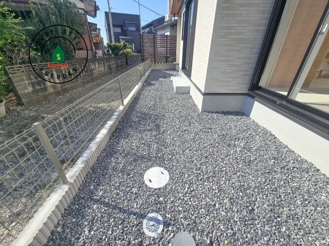 糟屋郡須恵町新原第1-2棟(2号棟)の庭|お庭で自由な時間を過ごせます。