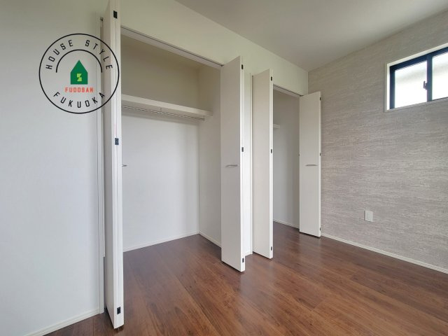 福岡市南区大平寺1丁目第10-2棟(1号棟)の内観：施工例|大きなスペースがあり、収納には困りません。