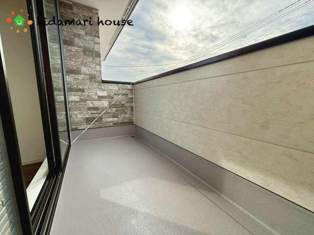 北本市中丸12期　新築戸建　KEIAIGRACE01のバルコニー