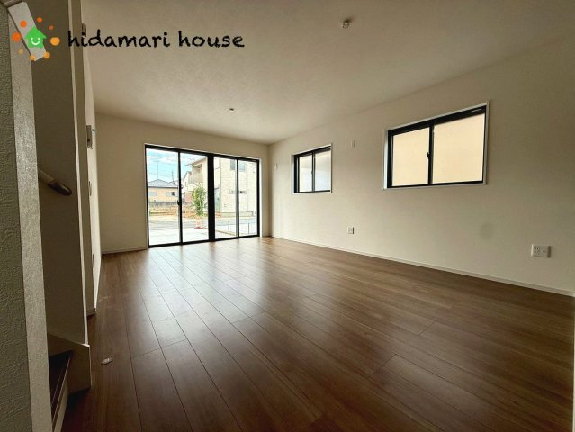 北本市中丸12期　新築戸建　KEIAIGRACE01の居間・リビング|LDK：20.2帖