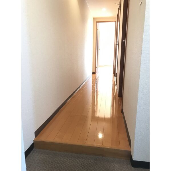 プリミエールJYOJYOの玄関