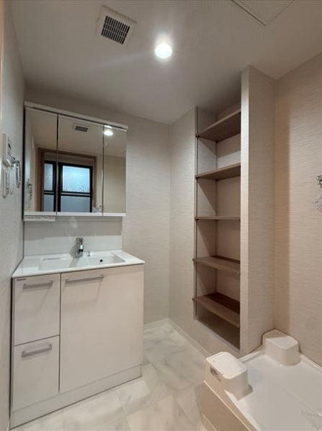 淀川パークハウス4号棟　2階の独立洗面台