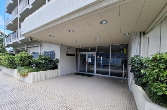 エーデルハイム関目　7階のエントランス