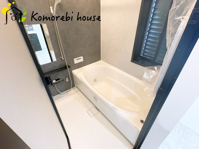 大宮指扇Norths side　新築一戸建て　グリーンガーデン　Dの浴室|落ち着いた空間のお風呂です