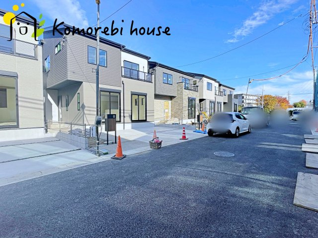 大宮指扇Norths side　新築一戸建て　グリーンガーデン　Dの前面道路含む現地写真|前面道路含む現地写真です