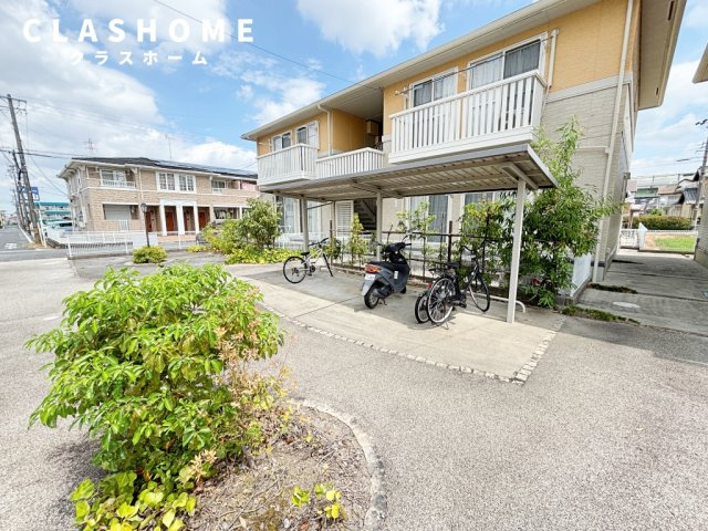 グランモア一ツ木　Cのエントランス