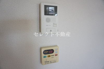 【セキュリティ】 | ベルアンジュⅡ | 【ベルアンジュⅡ】急な来客でもTVインターホンで確認が出来て安心です☆