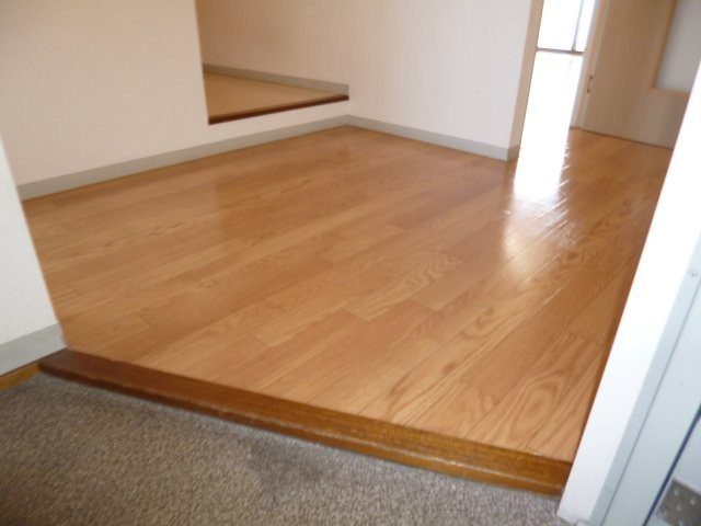 エステート西中Ａの玄関