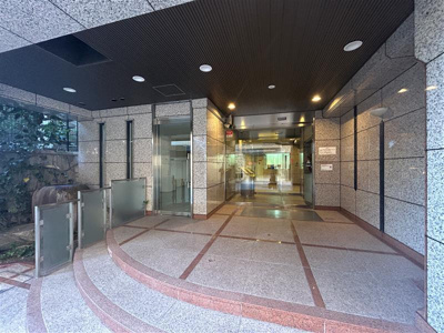 【エントランス】 | グレースコートシーダーバレー