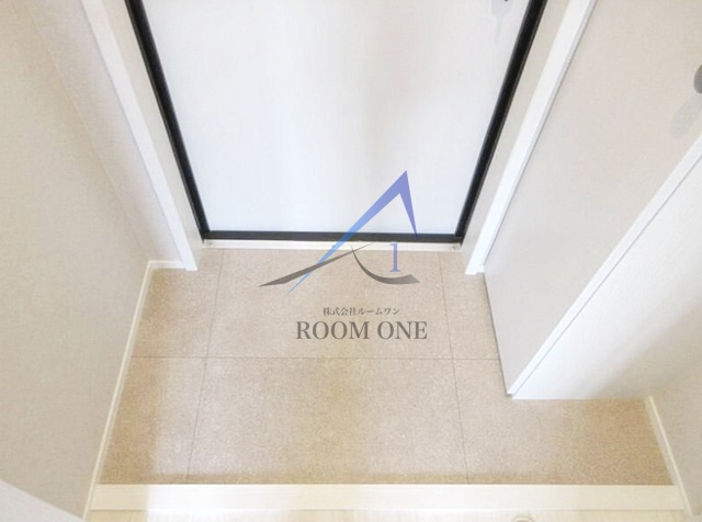 Ｌａｉｄ　Ｂａｃｋ　武蔵小杉の玄関|玄関です。