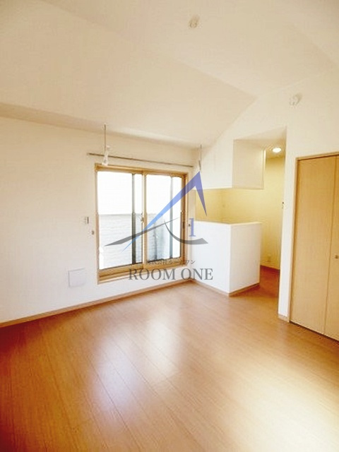 コンソラーレ長崎の居間・リビング|洋室のお部屋です。