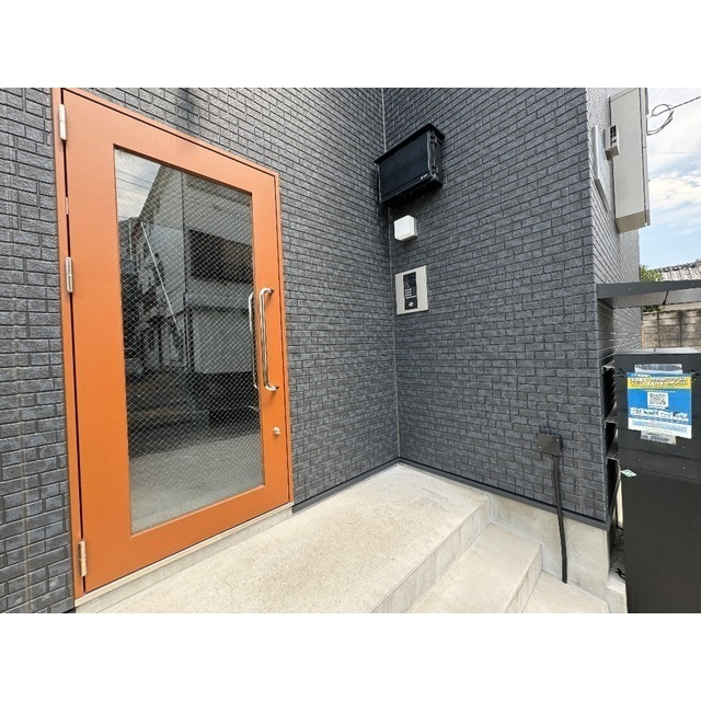 MQuarto成増のエントランス|毎日通るエントランスはこのようになっています