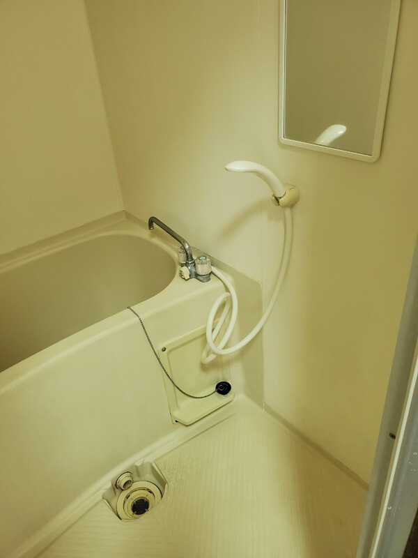 ホワイトハウスの浴室|日々の暮らしに欠かせないお風呂です