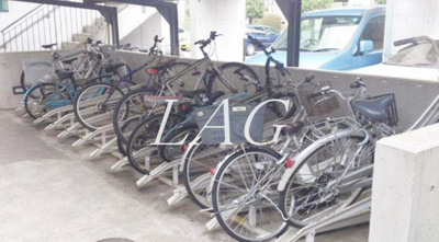 【その他共用部分】 | エルムコート | 駐輪場です。