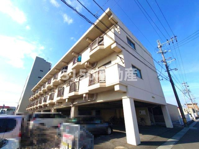 辻マンションの駐車場