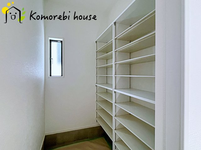 大宮指扇Norths side　新築一戸建て　グリーンガーデン　Eの収納|こまごまとしたものを収納できそうですね