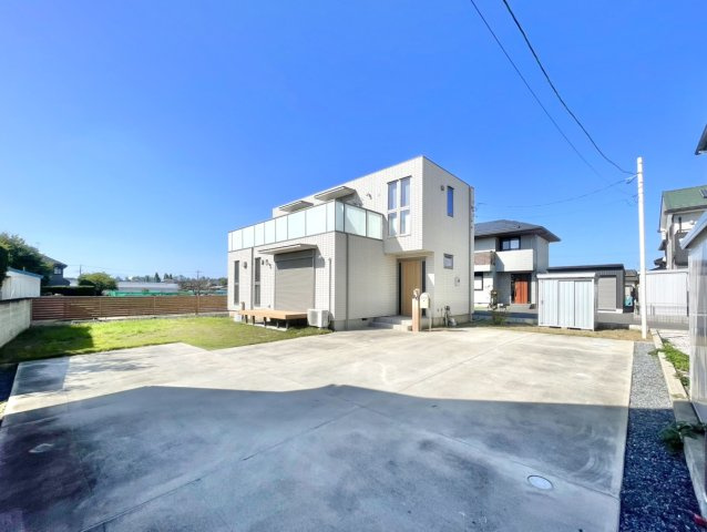 【中古戸建】前橋市横手町の外観|■外観｜閑静な住宅街で始める新しい暮らし♪開放的な毎日をあなたへ(^^♪