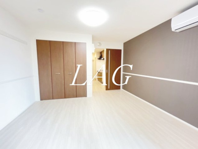 【居間・リビング】 | アーバンクレスト | 洋室のお部屋です。