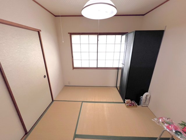 千里関大前コーポラスB棟　2階の和室|【 4.5帖の和室 】