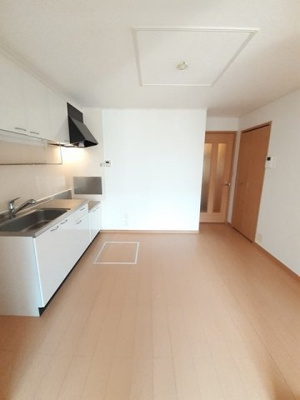 【居間・リビング】 | サニーパレスⅡ | 【サニーパレスⅡ】きれいなキッチンです