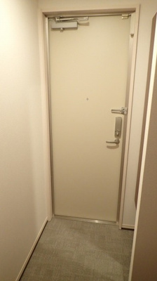 【玄関】 | イゾラ ルーチェ