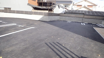 【駐車場】 | イゾラ ルーチェ