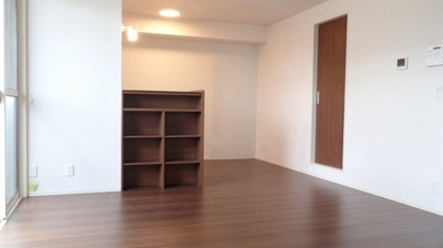 【居間・リビング】 | イゾラ ルーチェ