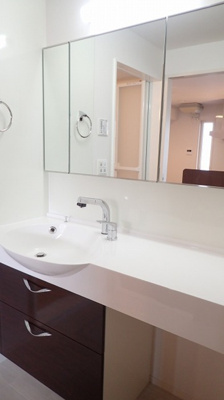 【洗面所】 | イゾラ ルーチェ