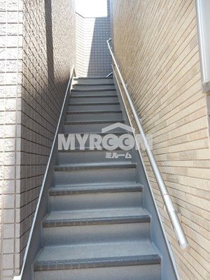 セラ上池袋のその他共用部分|階段☆