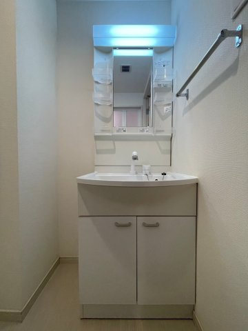 TOIVE新小岩の洗面所|別号室イメージの為、現状を優先致します。