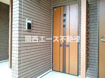 【エントランス】 | ブルースカイⅢ