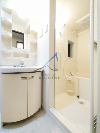 グランティアラ東京EAST