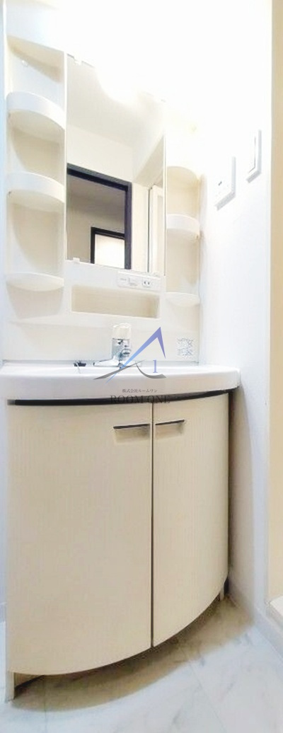 グランティアラ東京EASTの洗面所|洗面台です。