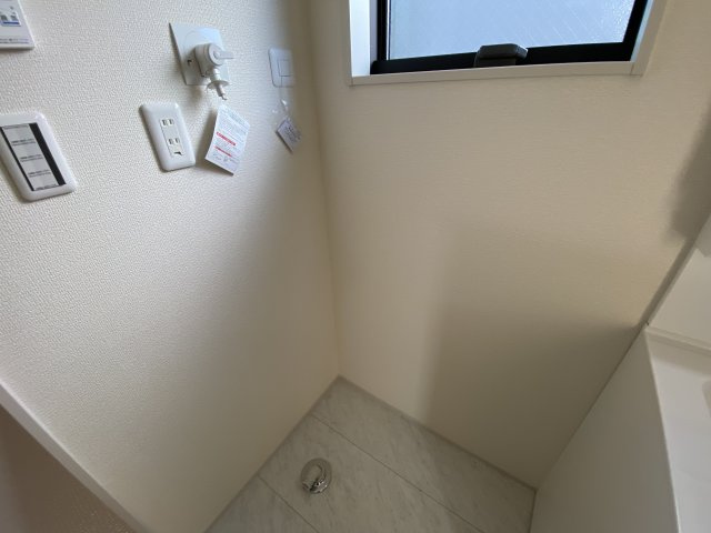 下宿2丁目第3のランドリースペース