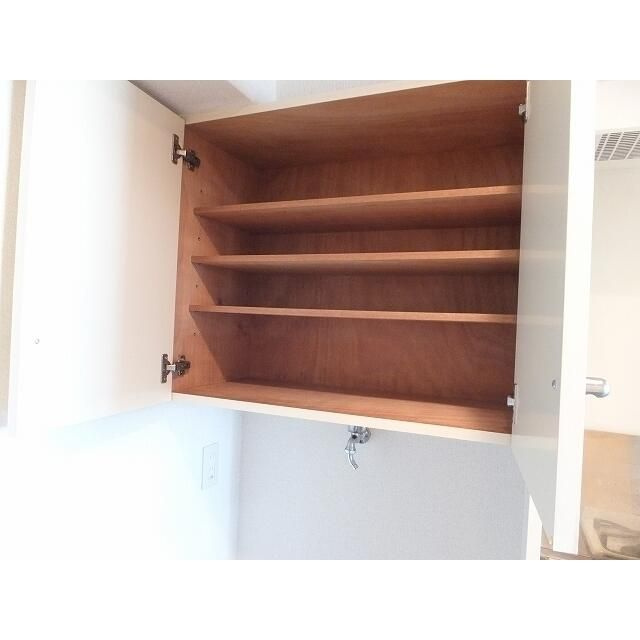 アベニール曙橋の収納