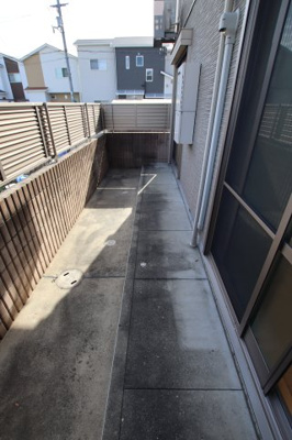 【庭】 | Bella Morne