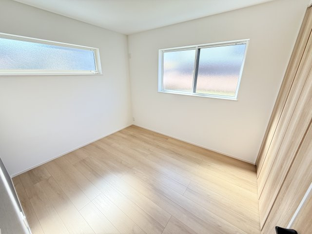 神戸市西区秋葉台２丁目新築戸建の洋室