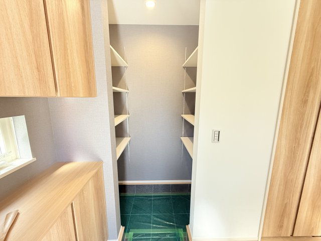 神戸市西区秋葉台２丁目新築戸建の玄関