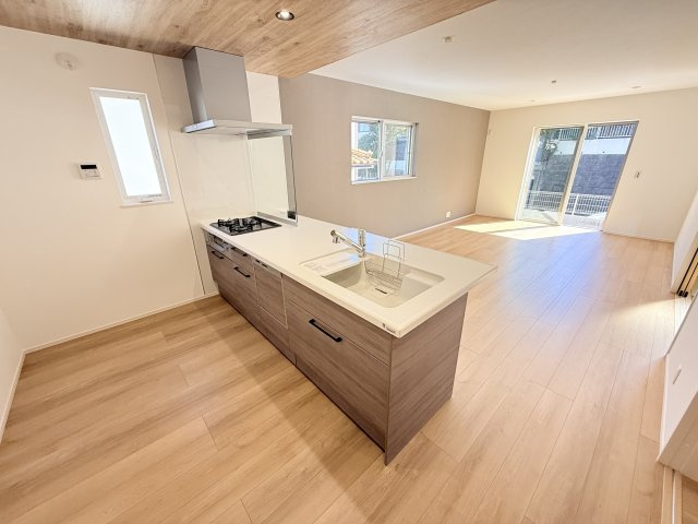 神戸市西区秋葉台２丁目新築戸建の居間・リビング