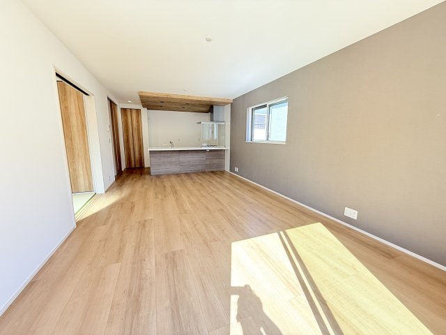 神戸市西区秋葉台２丁目新築戸建の居間・リビング