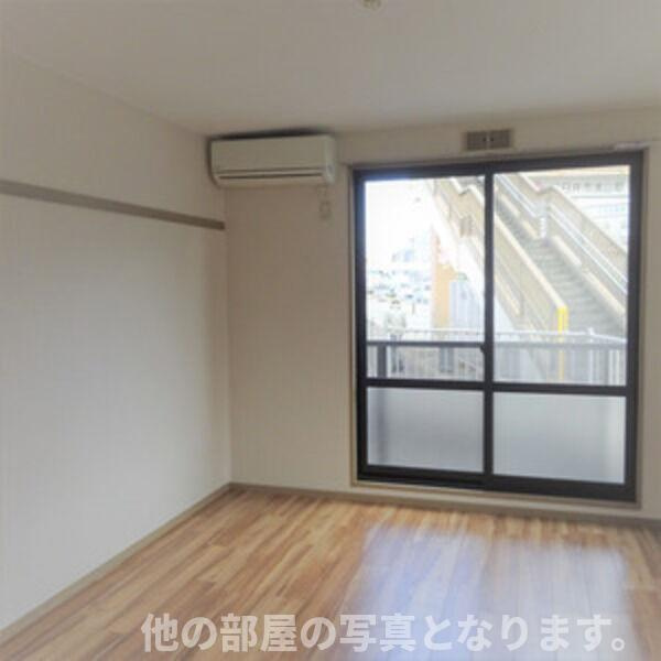 カーサ・セレーノ2の居間・リビング