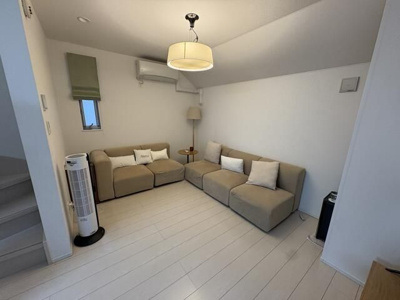 【居間・リビング】 | 赤羽台３丁目戸建 | 使いやすい居間です