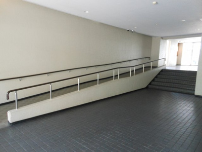 【エントランス】 | 千里山田コーポラスB棟