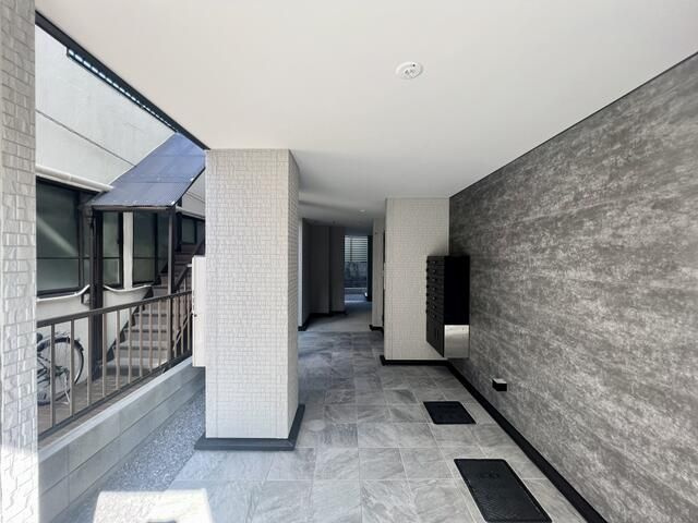 Ｃｌａｕｄｉａ　Ｓｅｎｊｕのエントランス